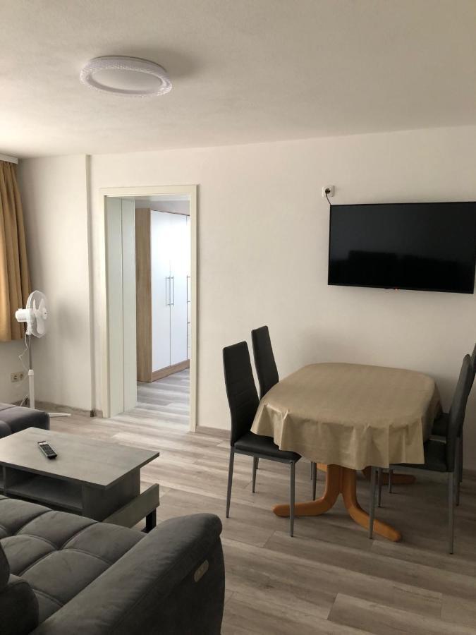 Ferienwohnung Erna マルクトオーバードルフ エクステリア 写真