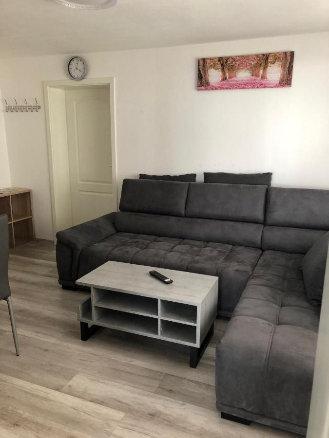 Ferienwohnung Erna マルクトオーバードルフ エクステリア 写真